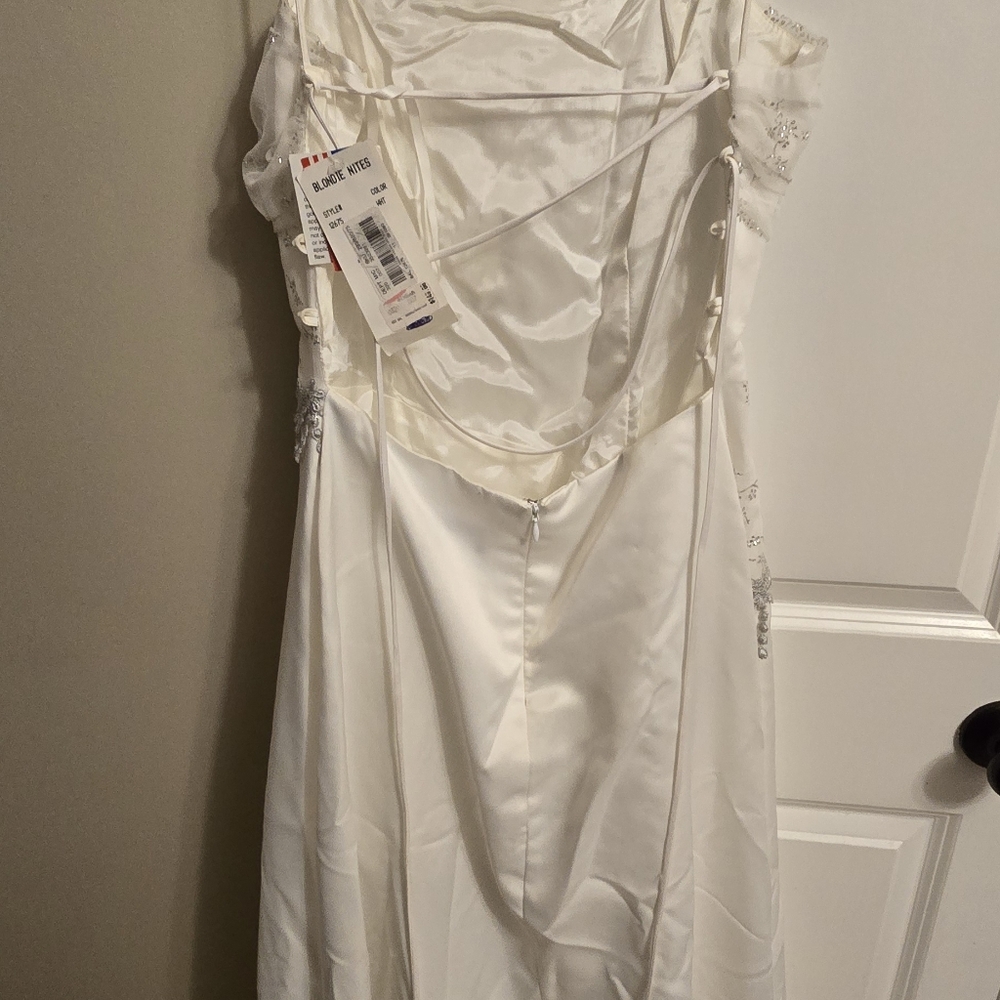 Prom dress - Picture 6 of 6